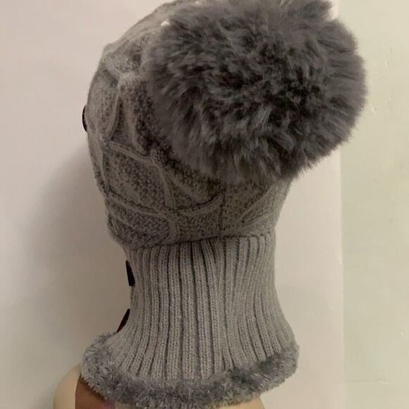 NWT POM POM FAUX FUR LINED BEANIE HATS FACE‎ & NECK COVERING main image 8